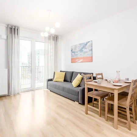 Enjoy! Ursus وارسو