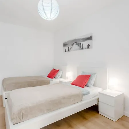 Enjoy! Ursus شقة *