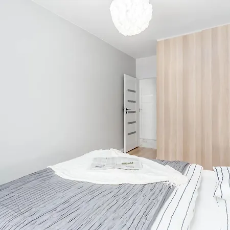 Enjoy! Ursus Warschau