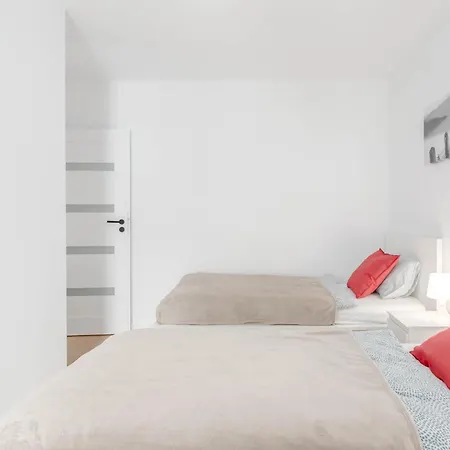 Enjoy! Ursus Appartement Warschau