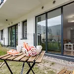 Enjoy! Ursus Appartement *